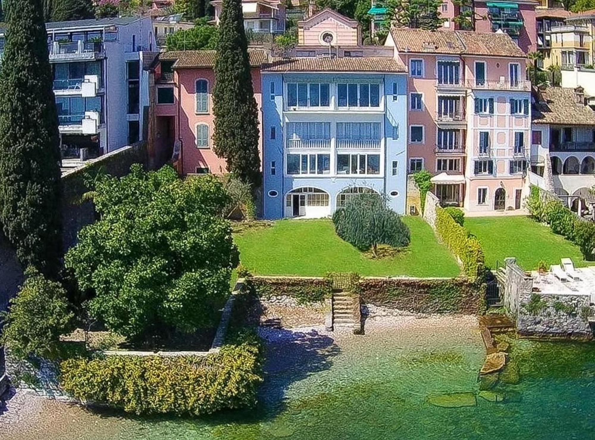 Luxury Lakeside Apartment Right On The Water Salo Exterior photo
